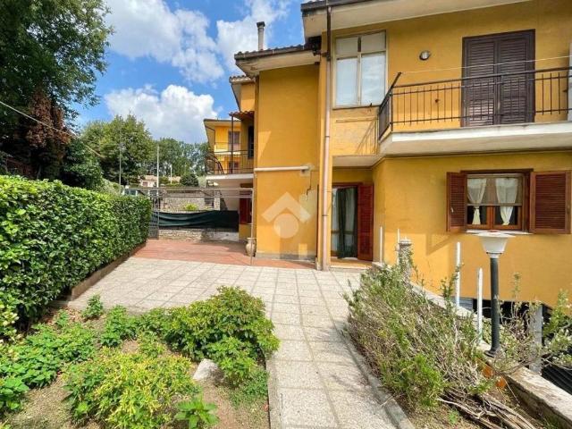 Villa in vendita a Valentano VT