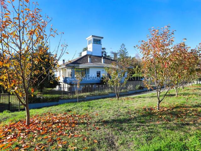 Villa in vendita a Valenza AL