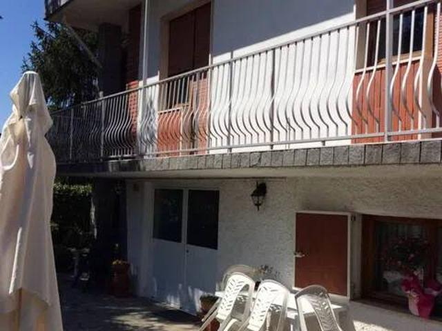 Villa in vendita a Valenza AL