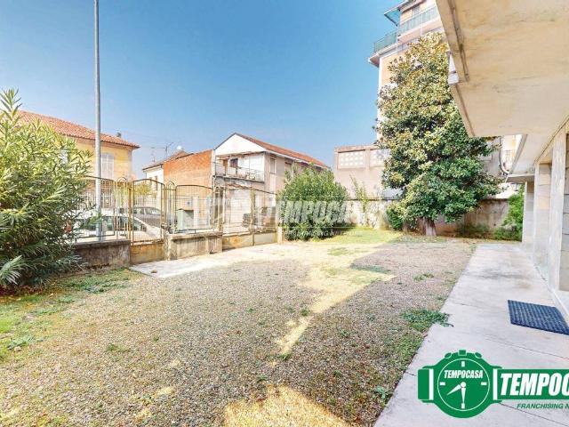 Villa in vendita a Valenza AL