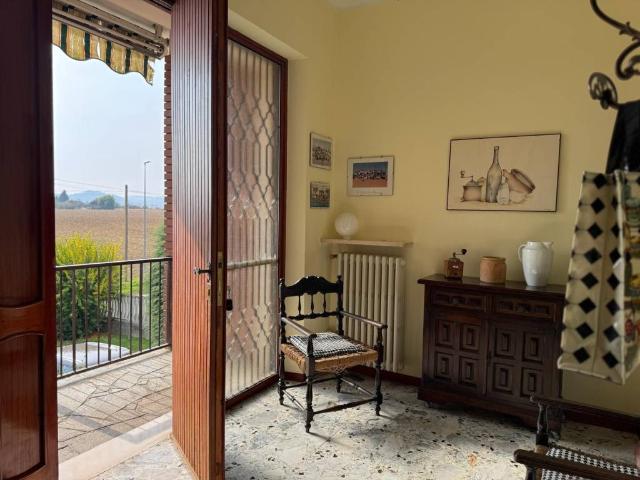 Villa in vendita a Valenza AL