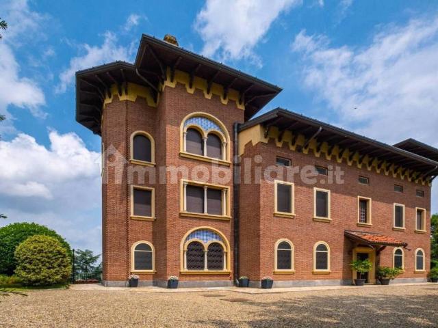 Villa in vendita a Valenza AL