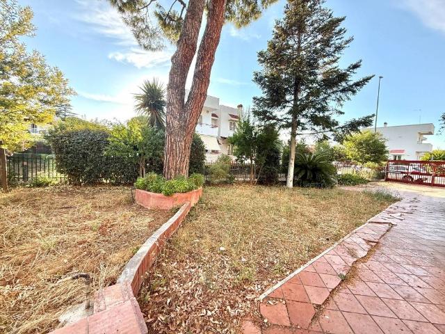 Villa in vendita a Valenzano BA