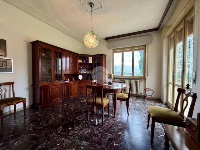 Villa in vendita a Valeggio sul Mincio VR