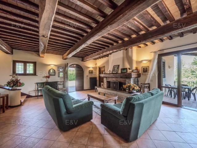 Villa in vendita a Valfabbrica PG
