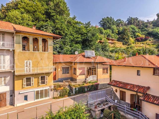 Villa in vendita a Vallanzengo BI