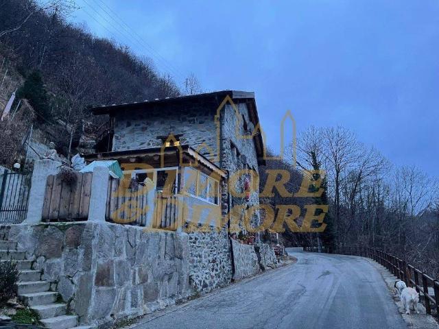 Villa in vendita a Valle Cannobina VB