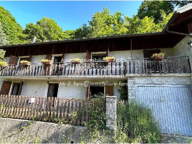 Villa in vendita a Valle Cannobina VB