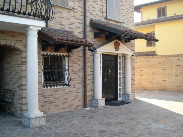 Villa in vendita a Valle Salimbene PV