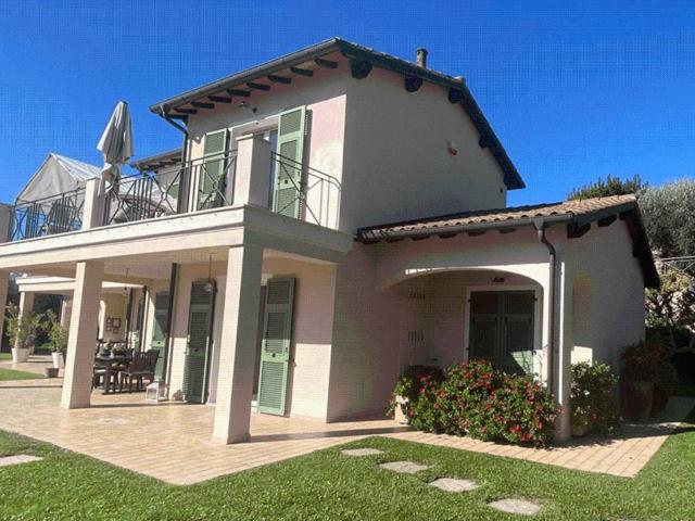 Villa in vendita a Vallebona IM