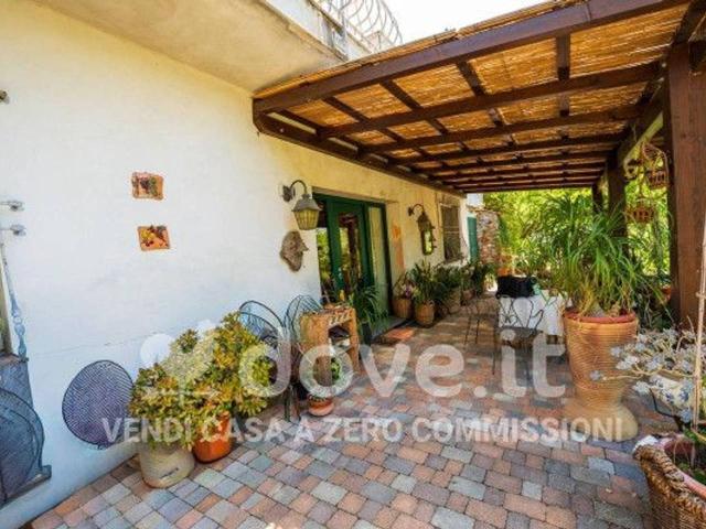 Villa in vendita a Vallebona