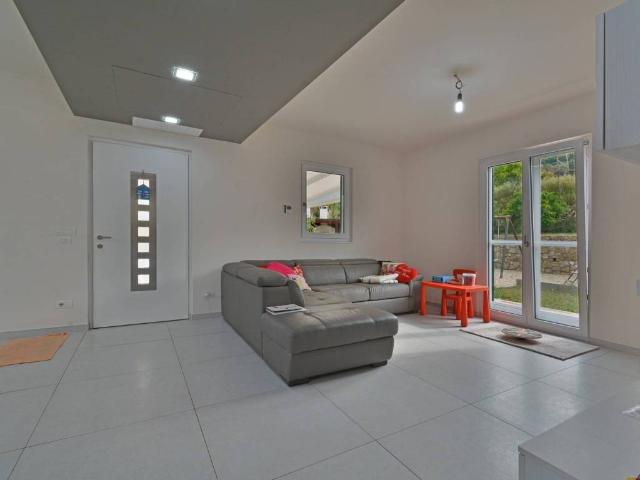 Villa in vendita a Vallecrosia IM