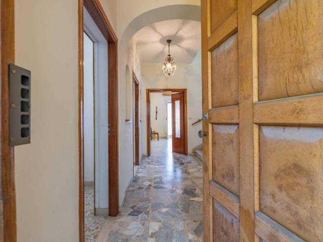 Villa in vendita a Vallecrosia IM