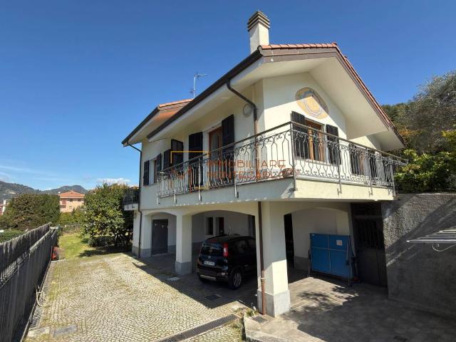 Villa in vendita a Vallecrosia IM