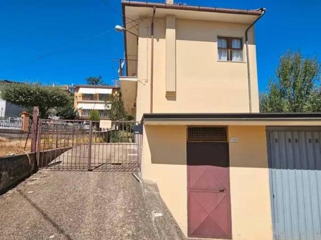 Villa in vendita a Vallesaccarda AV