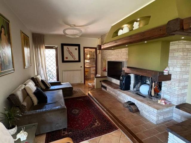 Villa in vendita a Valmontone RM