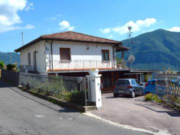 Villa in vendita a Valsolda CO
