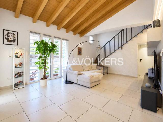 Villa in vendita a Valsamoggia BO