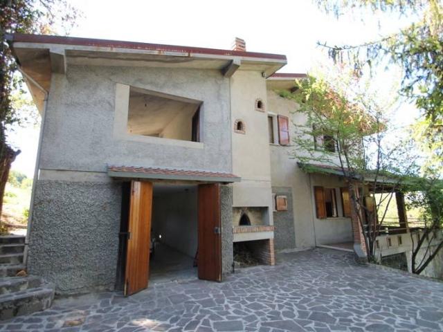 Villa in vendita a Valsamoggia BO