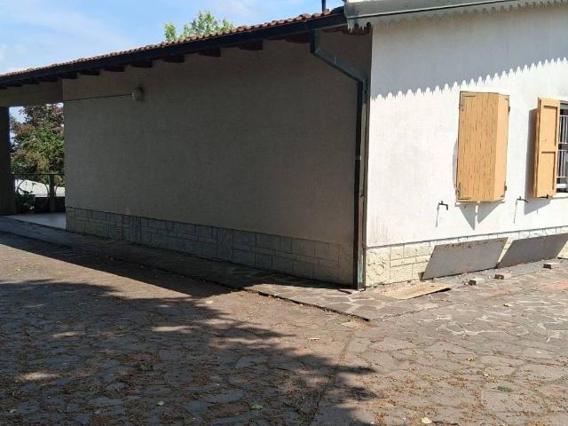 Villa in vendita a Valsamoggia BO