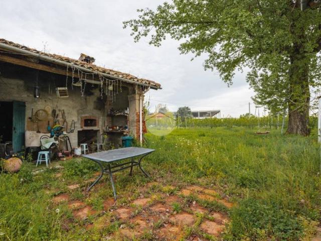 Villa in vendita a Valsamoggia BO