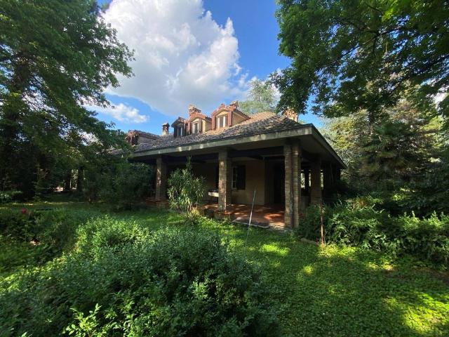 Villa in vendita a Valsamoggia BO