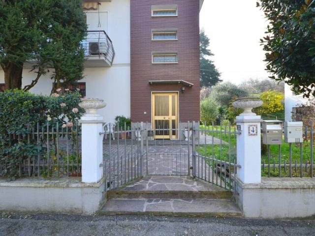 Villa in vendita a Valsamoggia BO