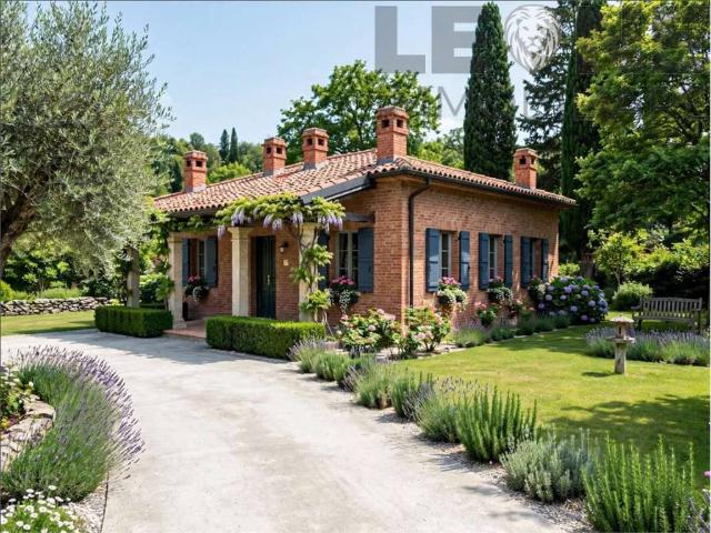 Villa in vendita a Valsamoggia BO