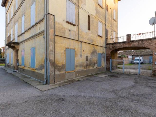 Villa in vendita a Valsamoggia BO