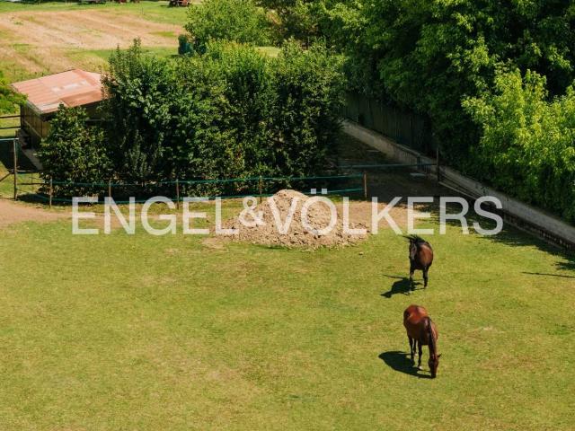 Villa in vendita a Valsamoggia BO