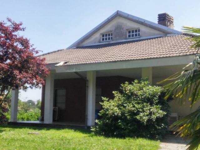 Villa in vendita a Valperga TO