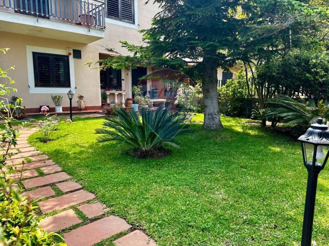 Villa in vendita a Valverde