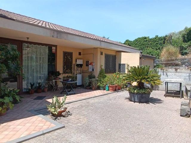 Villa in vendita a Valverde