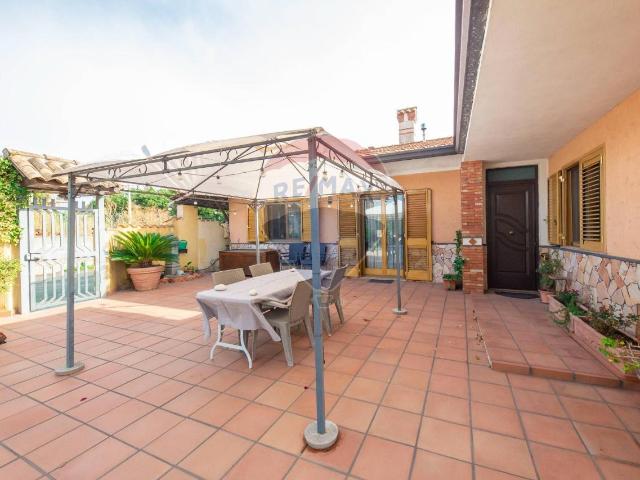 Villa in vendita a Valverde