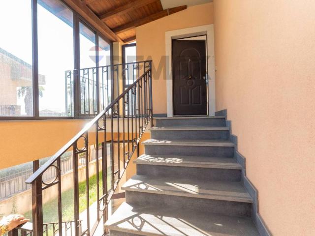 Villa in vendita a Valverde CT