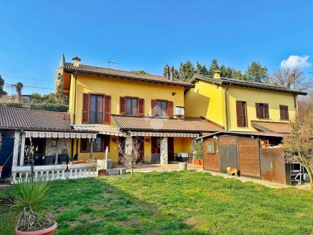 Villa in vendita a Varano Borghi VA