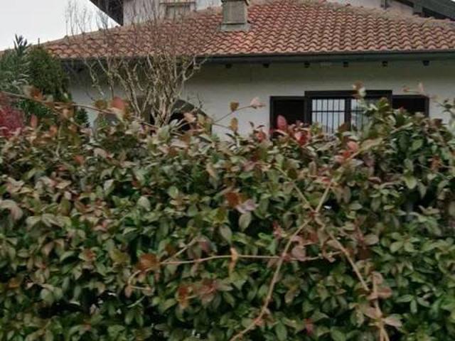 Villa in vendita a Varano Borghi VA
