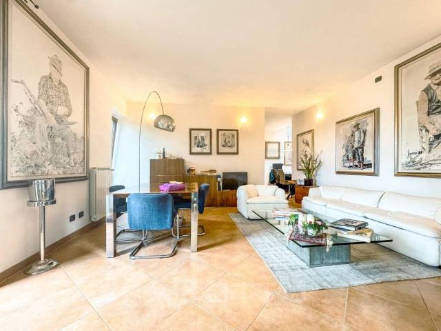 Villa in vendita a Varallo VC