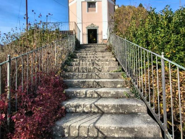 Villa in vendita a Varallo VC