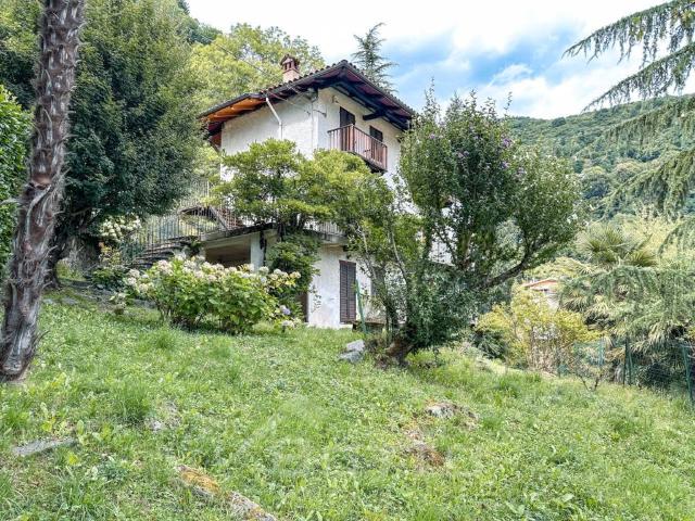 Villa in vendita a Varallo VC