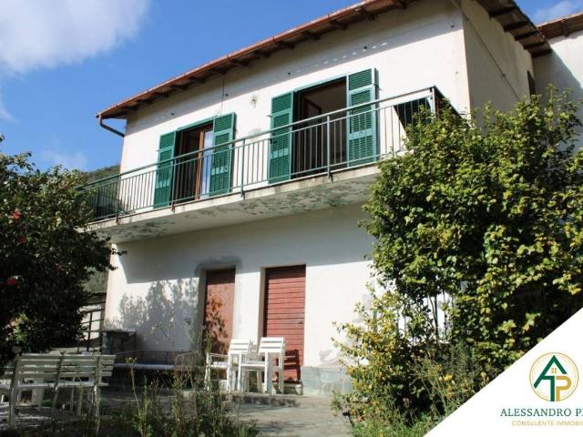 Villa in vendita a Varazze SV