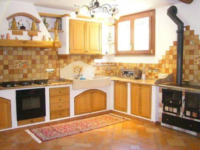 Villa in vendita a Varazze SV