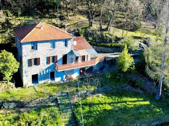 Villa in vendita a Varazze SV