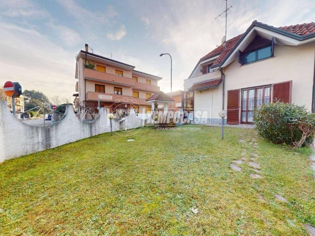 Villa in vendita a Varedo MB
