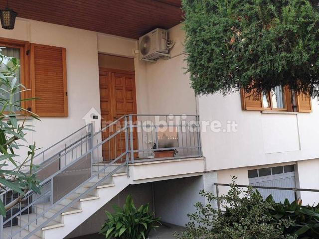Villa in vendita a Varedo MB