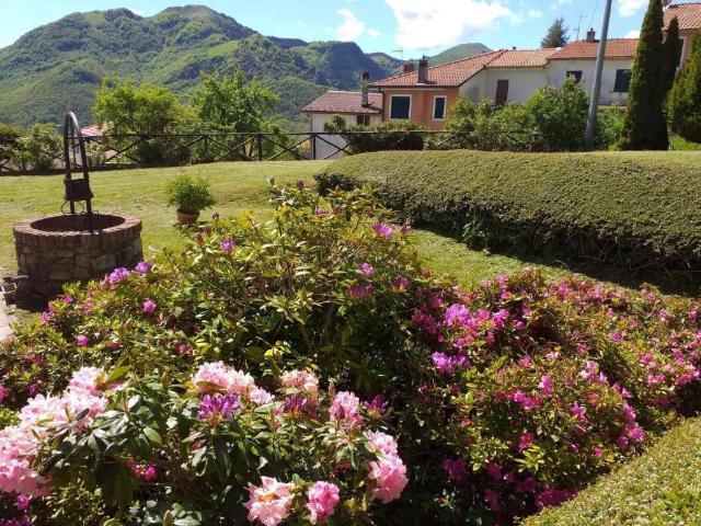 Villa in vendita a Varese Ligure SP