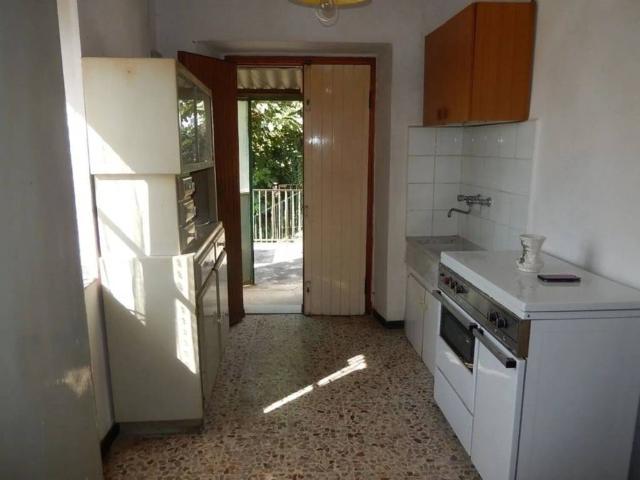 Villa in vendita a Varese Ligure SP