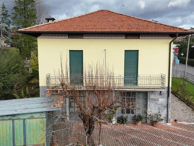 Villa in vendita a Varese VA