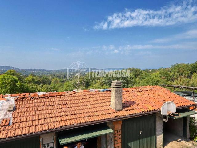 Villa in vendita a Varese VA