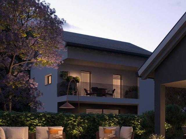 Villa in vendita a Varese VA